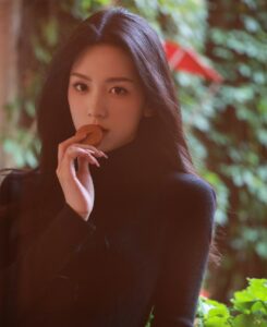 Người Nói Chuyện Với T . ử T h i