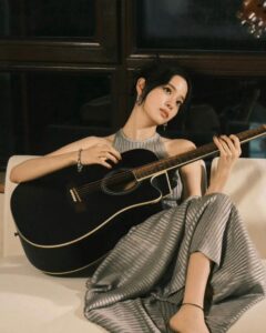 LẤY CHỒNG LÀM VIỆC XA NHÀ, TÔI BỊ EM CHỒNG GIÁM SÁT