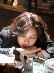 Năm Năm Bị Gia Tộc Xóa Tên, Chú Nhỏ Muốn Tôi Sống Không Bằng C h e c