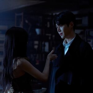 Mười Năm Giả Nghèo Của Chống Tôi