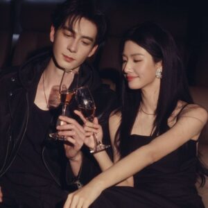 Kẻ Bị Bỏ Lại Trong Nhà Họ Lục