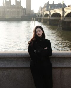 Khi Lòng Tốt Trở Thành Trò Cười Tập Thể