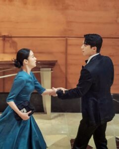 CẮT THƯỞNG NHẦM NGƯỜI