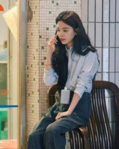 Cô Con Gái “Đầu Tư Thất Bại”