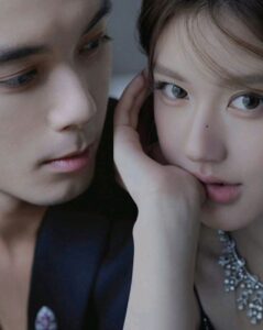 Mùng Một Tết, Tôi Bắt Gian Chồng Trên Ban Công