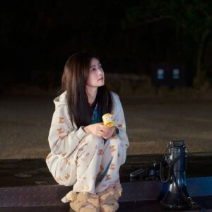 Chị Bày Năm Mươi Bàn, Tôi Nhận Thư Đuổi Khỏi Nhà