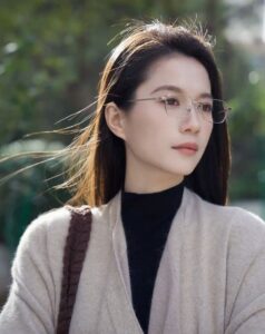 Mẹ Chồng, Xin Mời Tự Chịu