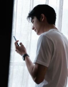 Công Ty Của Những Quy Định Vô Lý
